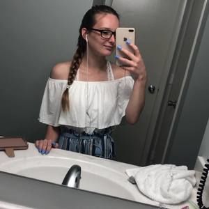 Meet your Posher, Gabrielle